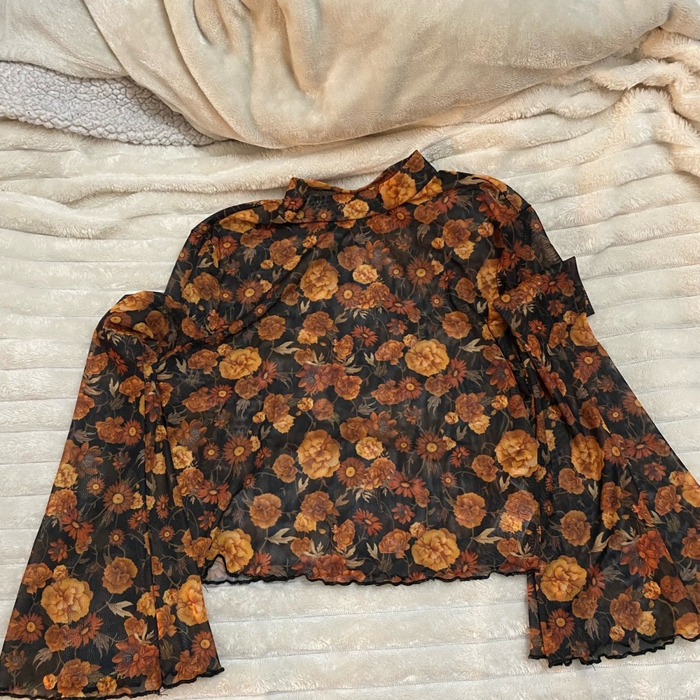 Floral Sheer Bell Sleeve Top